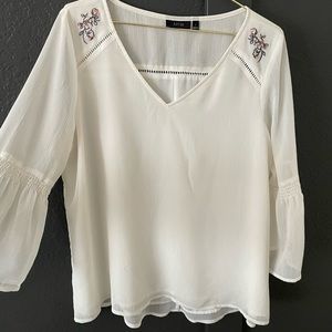 Women's ruffle sleeve embroidered blouse